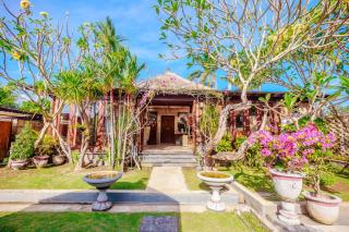 Nipper Villa - Spacious 5BR in Canggu - Canggu - 9