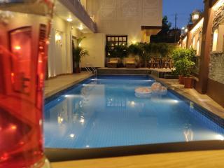 Laxmi Palace Heritage Boutique Hotel - Jaipur - 0