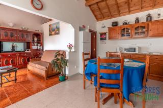 Casa do Tio Jose - Doze Ribeiras - 7