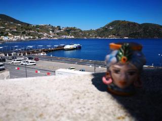 Tenente Amendola 2 - Città di Lipari - 2
