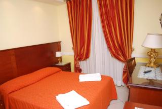 Hotel Valentino Palace - Roma - 0