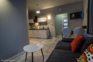 Apart-Invest Apartament Wiwi 2 - 8
