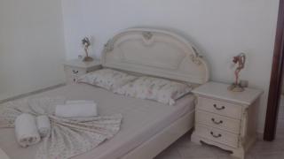 Christina 's House - Alykes - 2