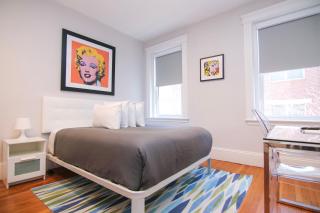 A Stylish Stay w/ a Queen Bed, Heated Floors.. #15 - Brookline - 7
