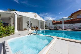 Sunflower Villa Studios - Palm-Eagle Beach - 9