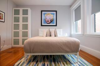A Stylish Stay w/ a Queen Bed, Heated Floors.. #21 - Brookline - 4