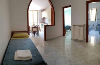 Marea Retreat Apartments - 8