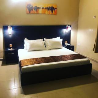Posh Apartments Business Hotel - Ikeja - 3