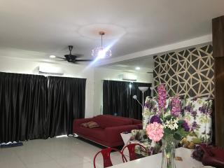 Luxury Homestay at Emira Residence - Shah Alam - 5