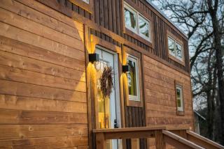 Montana Escape Elegant Tiny House in Waco Near Magnolia - Waco - 0