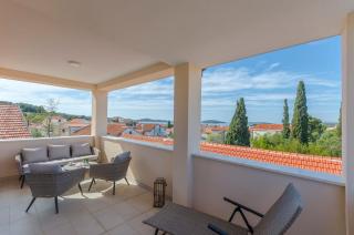 Apartments Luxury and Sea View - Brodarica - 8