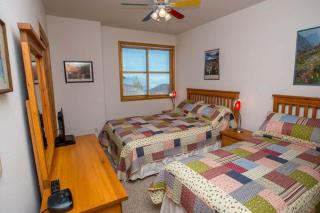 Pinnacle Ridge 02 - 8