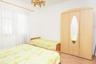Apartments with a parking space Seget Vranjica, Trogir - 5966 - Seget Vranjica - 2