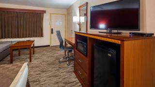 Best Western Executive Inn - 2