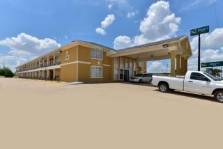 Quality Inn - Gonzales - 5