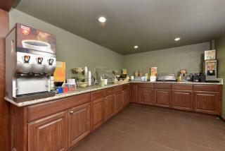 Quality Inn - Gonzales - 2