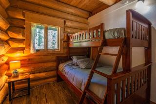 Mogul Hill Cabin - 1