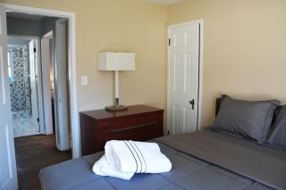 Stunning Downtown Royal Oak Townhouse (909) - 2