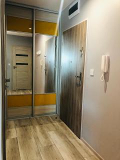 APARTAMENT ELEGANCE YELLOW - 1