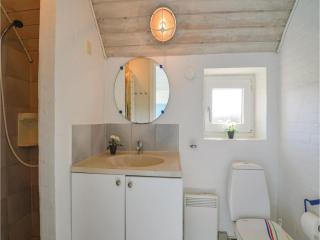 Awesome Home In Ringkøbing With Wifi - 8