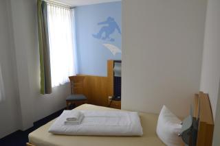Outdoor Inn Sporthotel Steinach - Steinach - 8
