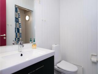 4 Bedroom Awesome Home In Saltum - 5