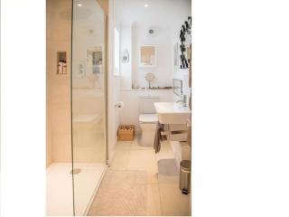 Honeybee Cottage, Orford - 9