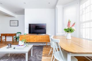 Bonnington Gardens - 1 bed open plan basement flat - Londra - 3