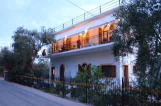 Natsios Apartments - Vlachopoulátika - 5