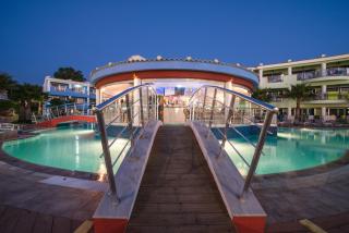 Caretta Beach Resort & WaterPark - Kalamaki - 2
