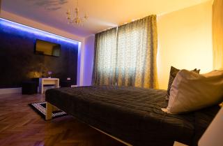 White Spacious Apartment - Sibiu - 8