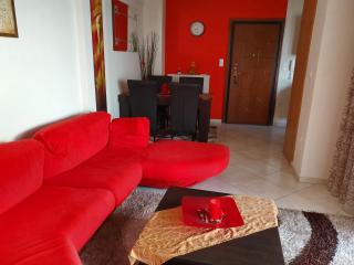 Christos house-- Comfortable apartment with great view and private parking ! - Kavala - 7