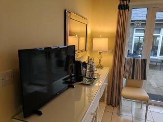 The Garden Room, Portrush - 3