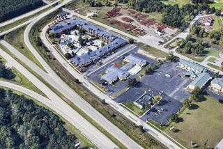 Econo Lodge Inn & Suites - Wisconsin Dells - 5