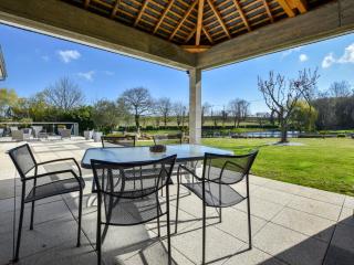 Nice holiday home in Epiniac with garden - Epiniac - 8