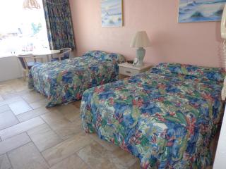 Quarterdeck Motel - 1