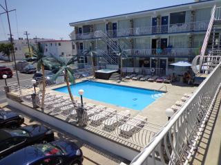Quarterdeck Motel - Wildwood - 0