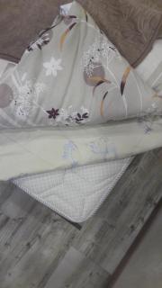 Central Luxe Apartment - 3