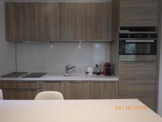 Villa Lucienne Bandol, T2, 4 étoiles avec garage, calanques - Bandol - 2