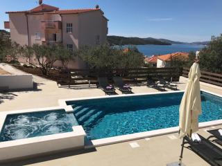 Apartmani Vujić- Villa Dolac - Trogir - 2