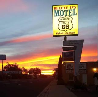 Deluxe Inn - Seligman - 0