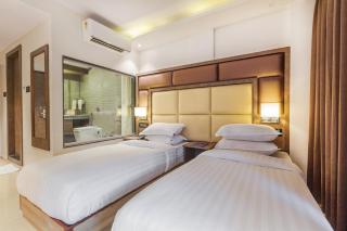 Aura One Hotel - Cochin - 1
