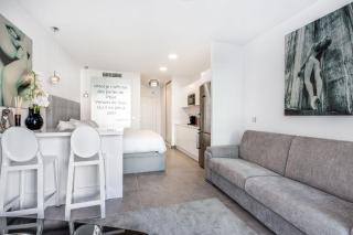 by RIVA - Outstanding, Contemporary Studio in Puerto Banus Gardens - Marbella - 2