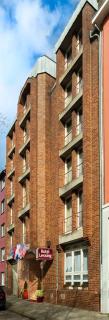 Hotel Lessing - Düsseldorf - 9