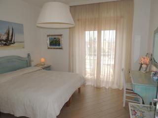 Camera con Vista - Oristano - 6