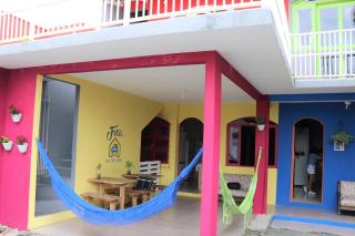 Fica, Vai ter Bolo Hostel - Itajaí - 0