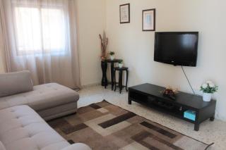 Salt Lake Town House - Larnaca - 5