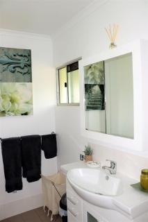 Watersons at Airlie Central Apartments - Airlie Beach - 1