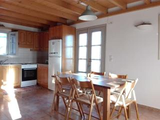 SUNNY HOUSE with amazing view for 4+2 persons - Plaka - 6