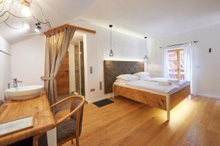 Hotel Plesnik Logar Valley - 2